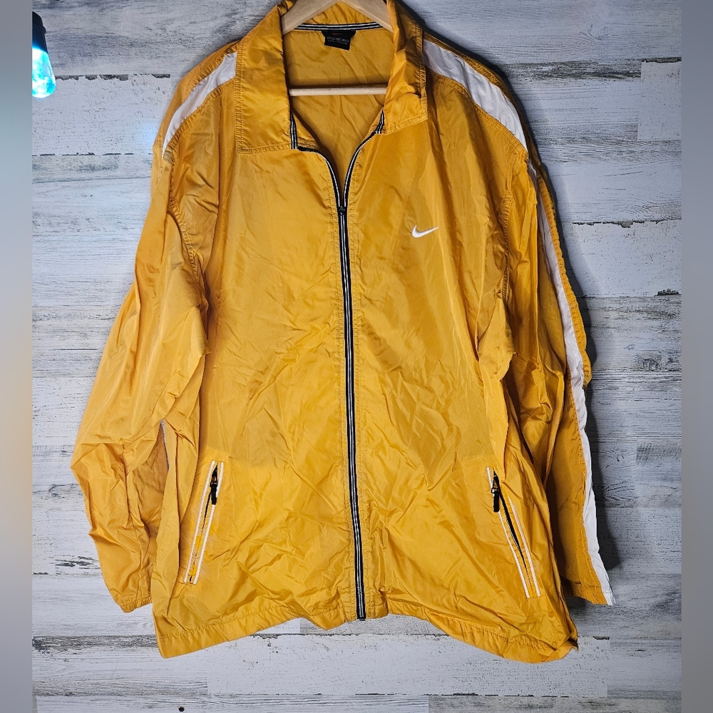 Vintage Nike Mens Yellow Windbreaker Lightweight Jacket Mens size XXL